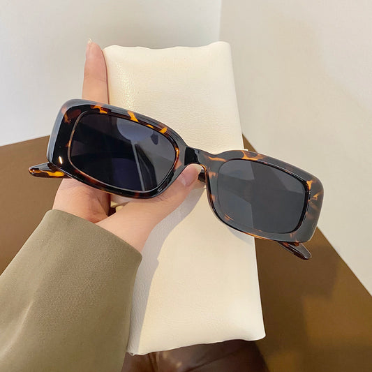 Concave Shape Anti-ultraviolet Retro Small Box Leopard Print Sunglasses